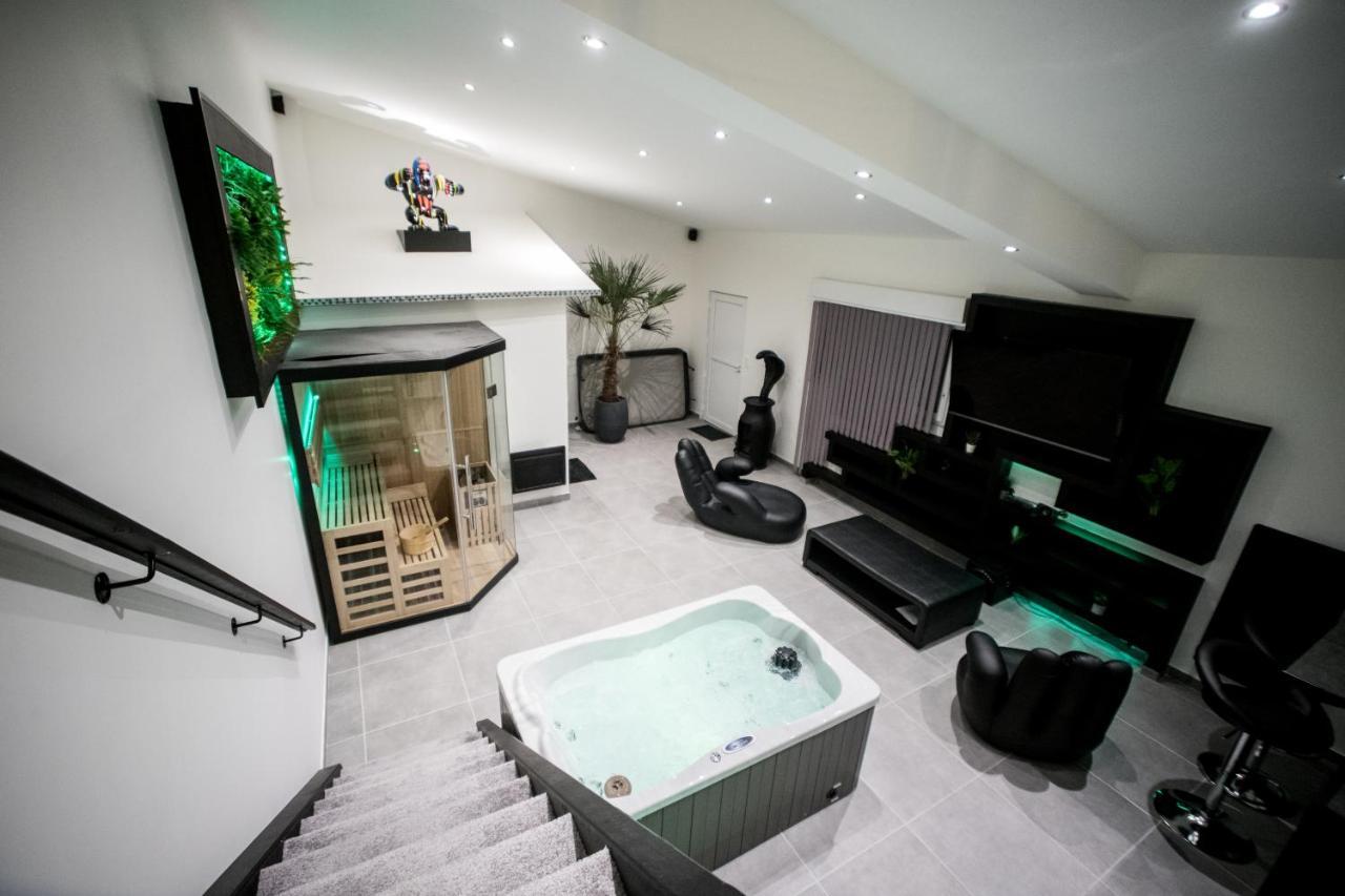 Mezza 47 Spa Precy-sur-Oise Екстер'єр фото