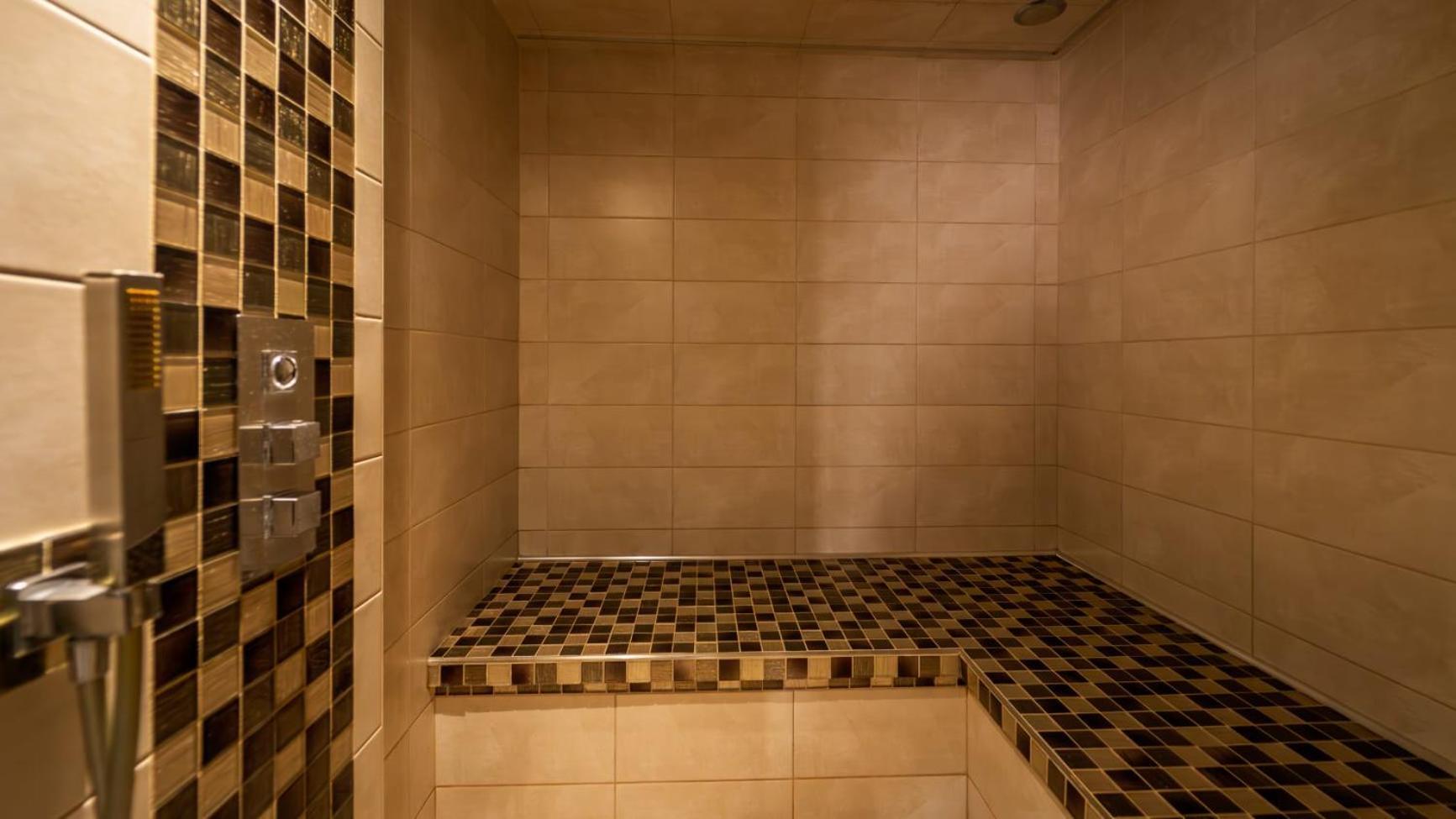 Mezza 47 Spa Precy-sur-Oise Екстер'єр фото